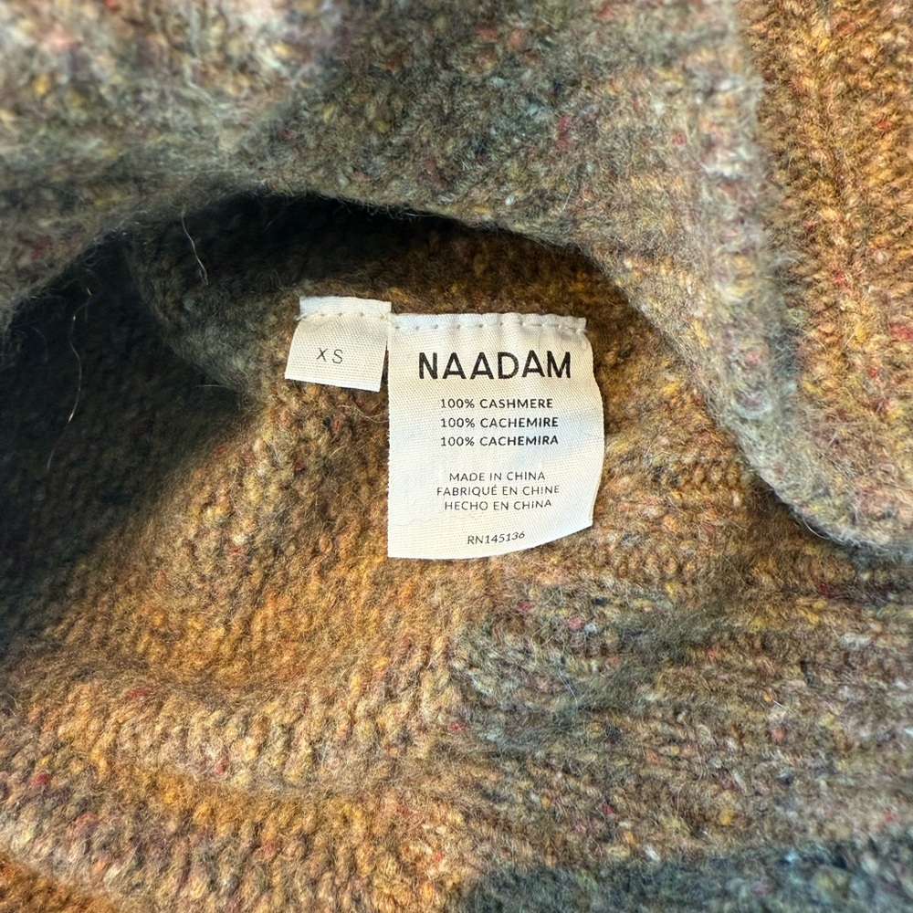 Nadaam Cashmere Sweater - Picture 3 of 3
